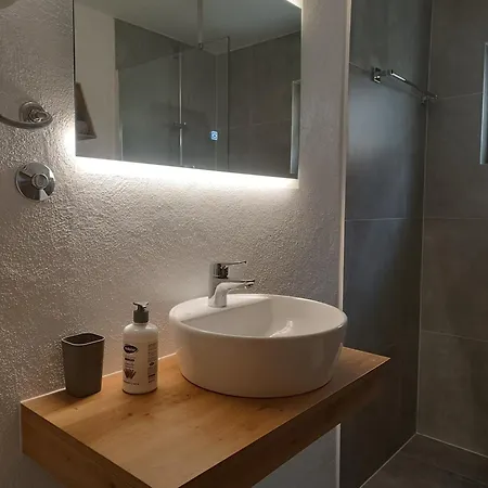 Puccallpah Appartement Visoko